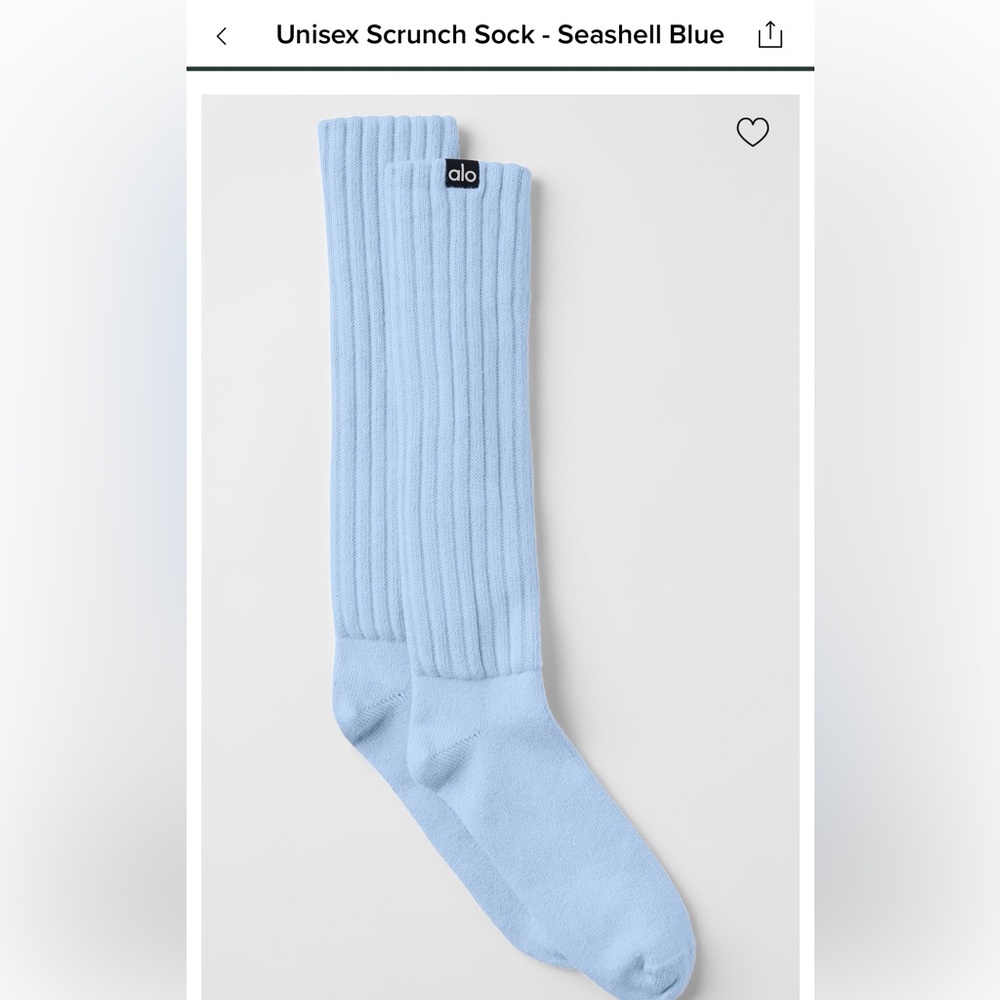 NWT Alo Yoga Unisex Scrunch Sock Seashell Blue Medium